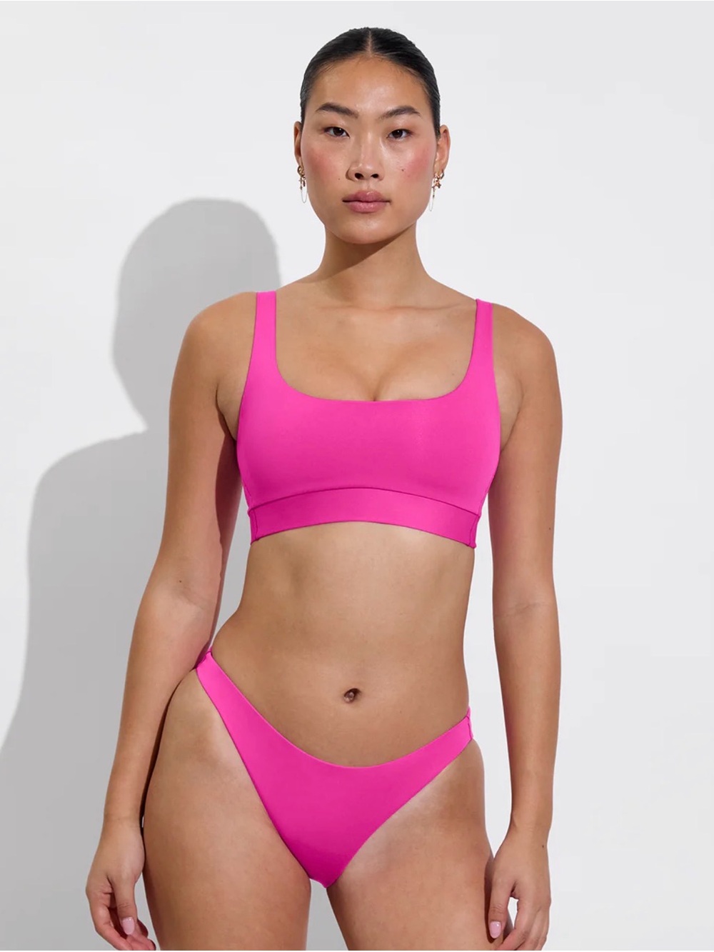 Left On Friday | Double Scoop Bikini Top Hot (Pink) - Size Medium